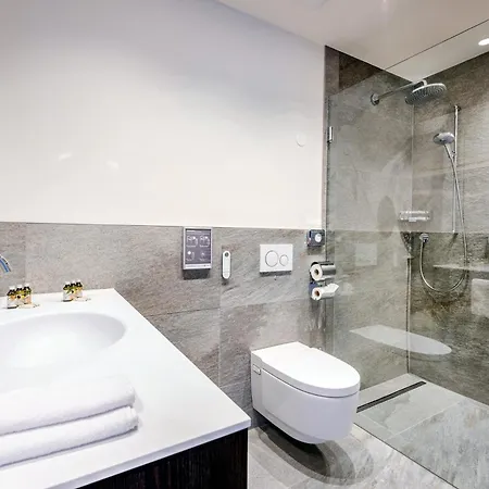 فندق زور بفرموهل 4*